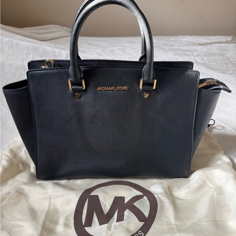 Michael Kors Selma Large Black Saffiano Leather Tote with Gold Hardware